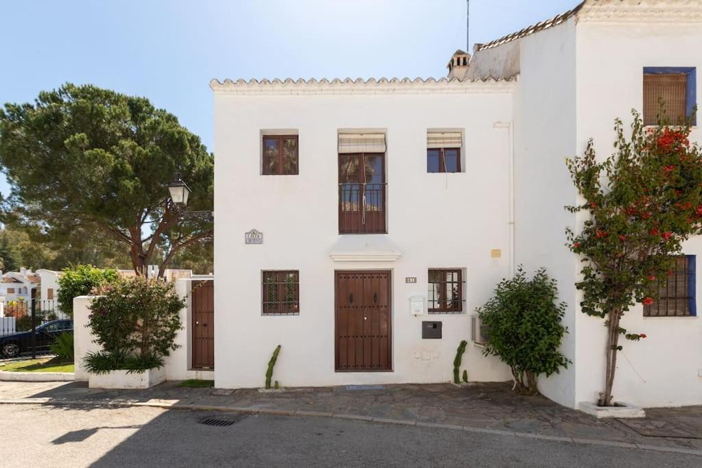 Casa El Naranjal 51, * Marbella